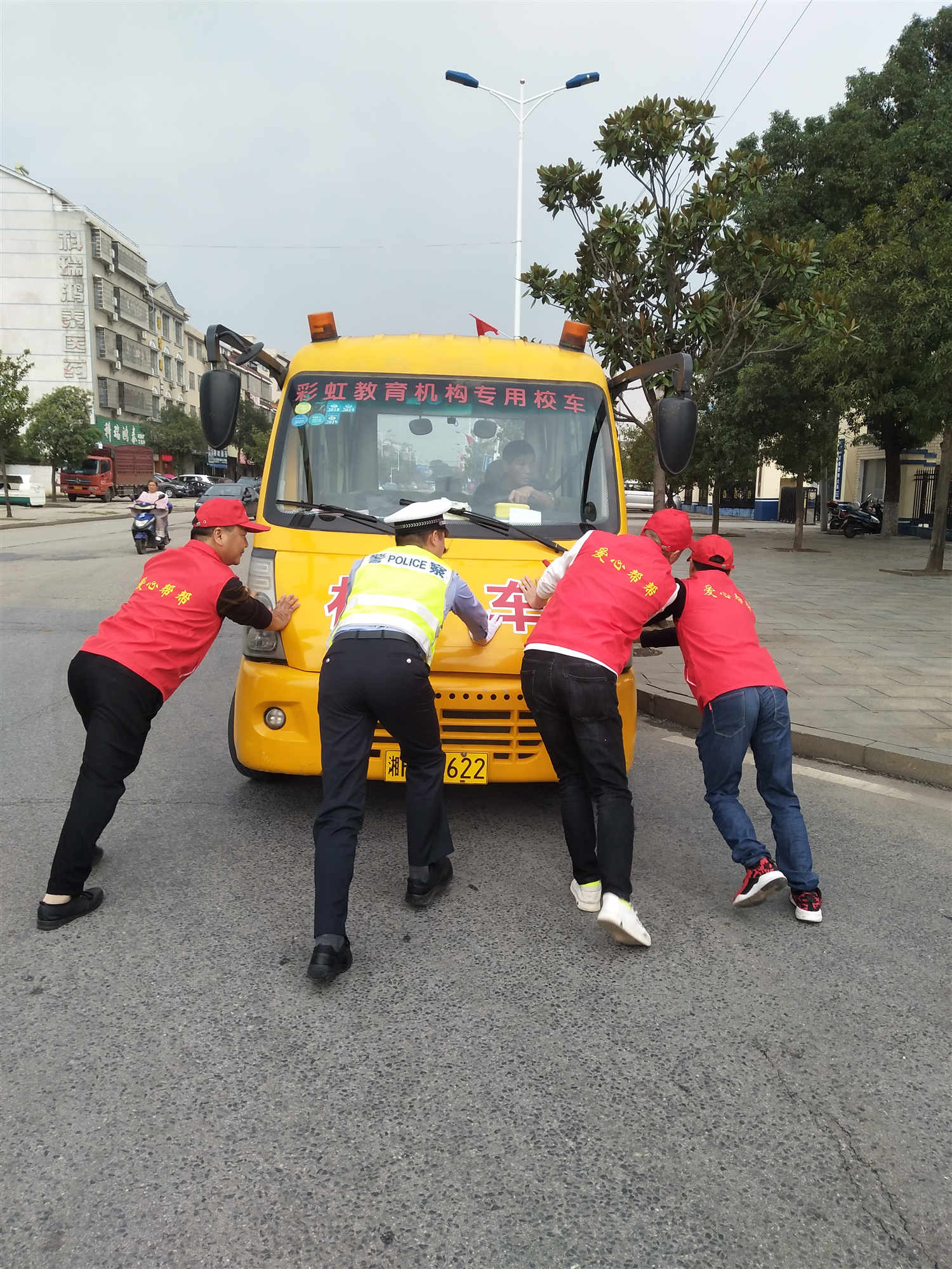 WechatIMG22_??.jpg WechatIMG22_??.jpg