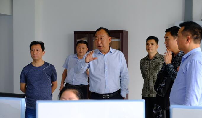 岳阳市交通运输局来汨罗调研城乡客运一体化工作
