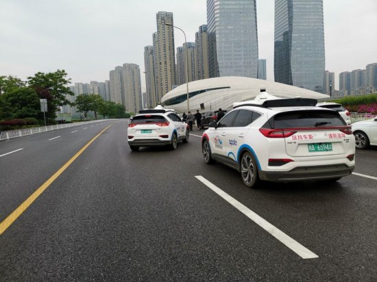 ��ɳ÷Ϫ�������Ļ��������ĸ�����һ���ٶȰ������Զ���ʻ���⳵׼��ͣ��·�ߡ��»������������ ��