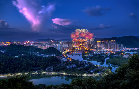 һ��ʫ�� �����̻��������ί��������ͼ