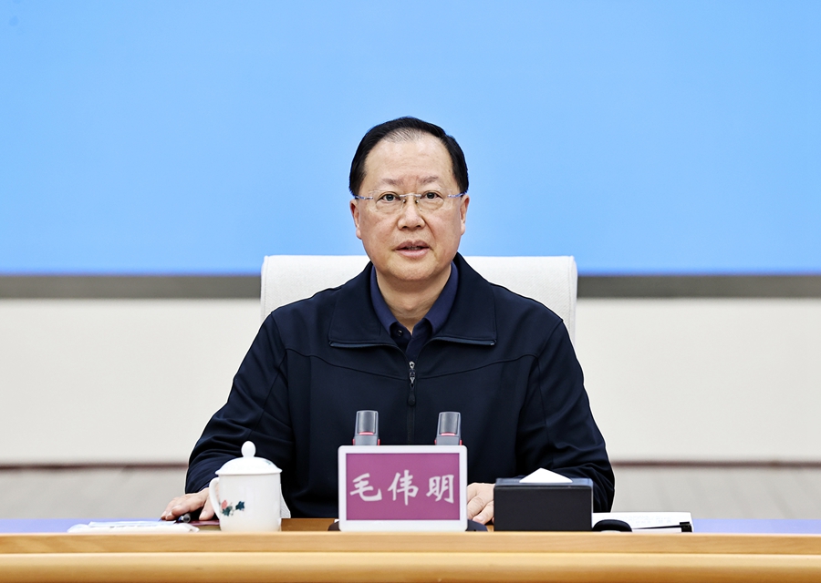 为幸福“加码”，为生活“加温”！毛伟明总结部署十大重点民生实事